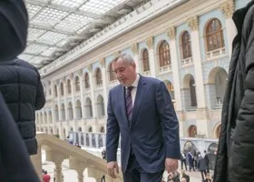 Рогозин сообщил о гибели помощника при обстреле в Донецке