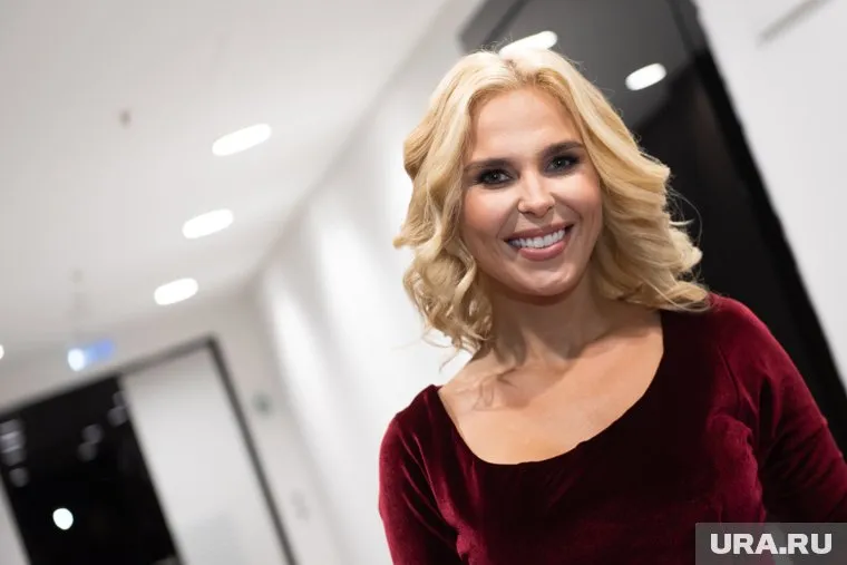 Певица Пелагея отмечает 38-летие