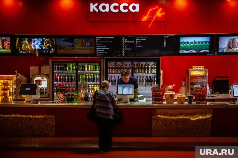 Пенсионера сопровождал друг, который ушел, даже не вызвав скорую помощь