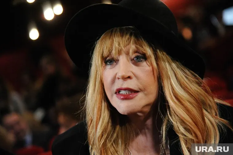 Алла Пугачева намерена составить дополнительное завещание, уточнили авторы Shot