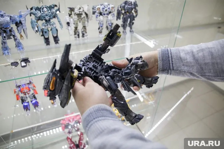 Крупнейшей сети, торгующей детскими товарами, поможет московский банк