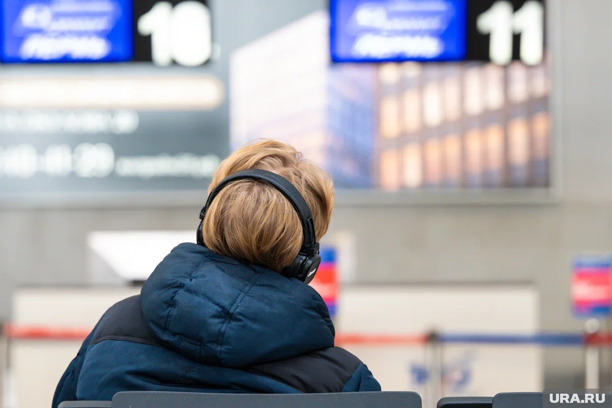 Множество авиарейсов задерживаются 21 ноября 2025