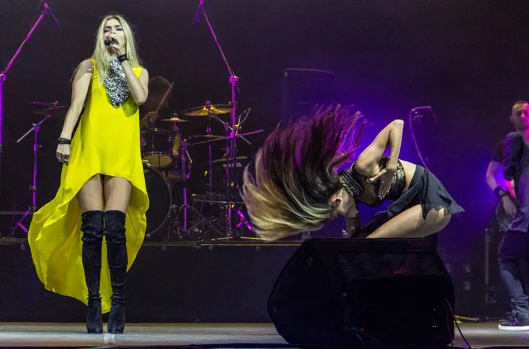 День города и металлурга. Магнитогорск, брежнева вера, пение