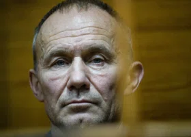 Бывшего свердловского вице-губернатора Чемезова этапировали в Челябинск