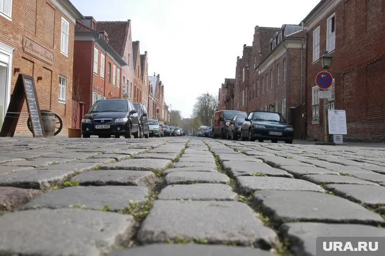 Поляки раздражены, что все выходит за грани разумного, когда речь заходит о требованиях Украины