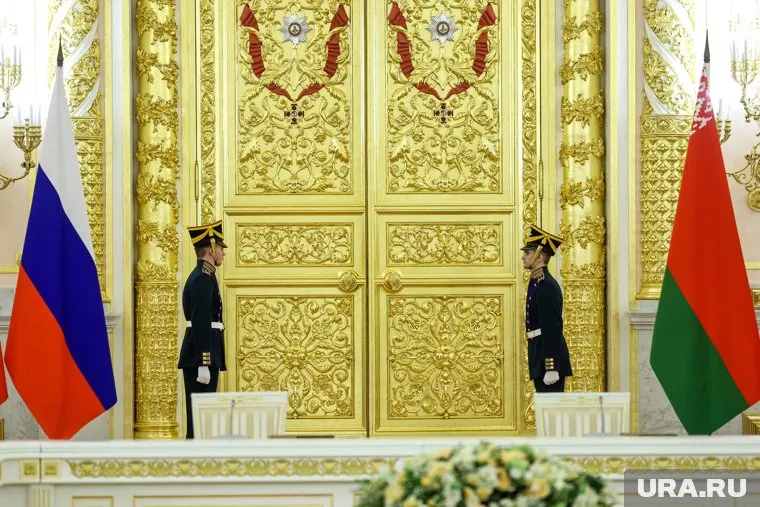 В договор будет включено положение о ядерном оружии, сообщили в Белоруссии