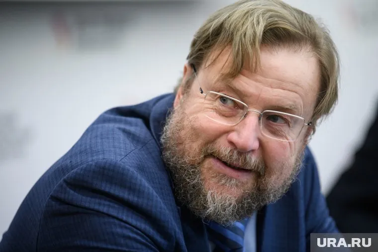 По словам Дубичева, сторонников применения смертной казни в России всегда было больше