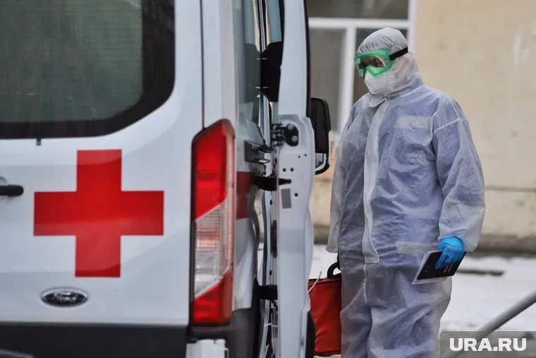 Жители Свердловской области стали чаще жаловаться на осиплость - симптом нового штамма