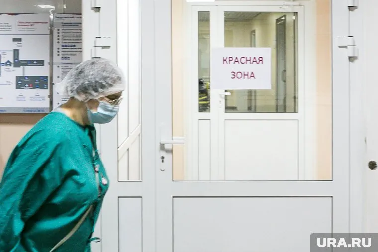 Маски рекомендовано носить на фоне распространения гриппа