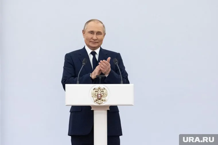 Президент РФ Владимир Путин наградил тюменцев орденом и почетными званиями