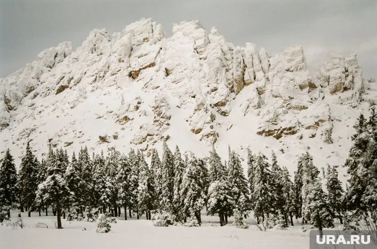 Зимние горы — вариант встречи Нового года для подготовленных туристов