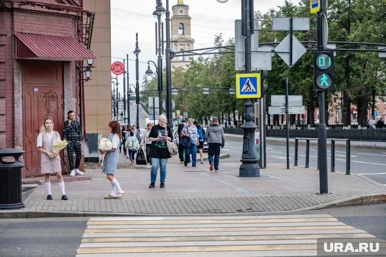 В Москве лихач сбил людей прямо на пешеходном переходе