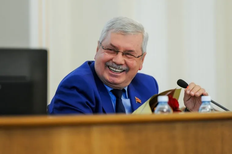 Внеочередное заседание законодательного собрания челябинской области. Челябинск