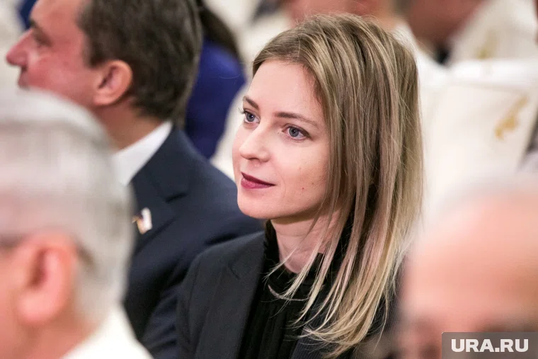 Поводом для обсуждения стал пост Мардана, который заявил о смене Поклонской имени