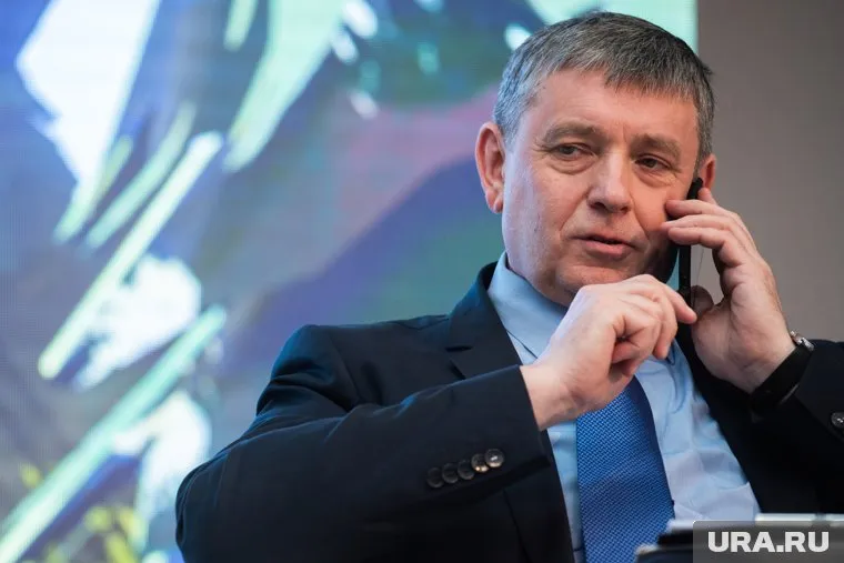 Виктор Кокшарова отправил студентов по домам на три недели