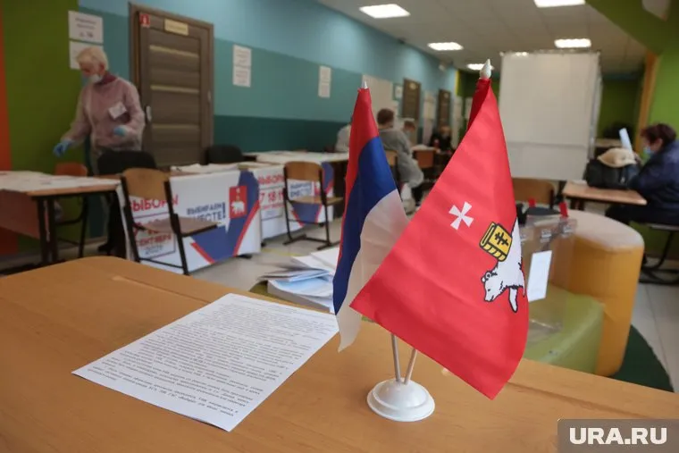 Гимн РФ звучал на всех участках в Прикамье