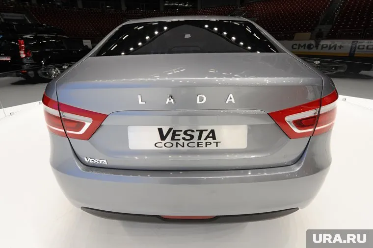 Водитель «Лады Весты» выехал на встречную полосу (архивное фото)