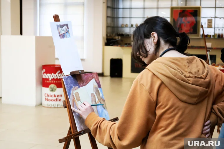 Среди победителей Анастасия Крохалева, которая стала «Художником года»