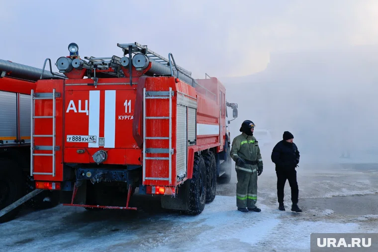 Людей в Волгоградской области эвакуируют после возгорания на объекте, работают экстренные службы