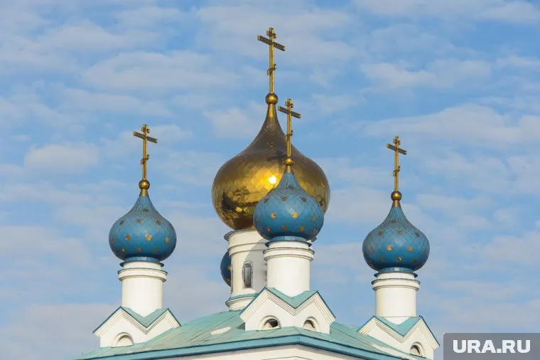 В РПЦ считают, что  права атеистов никак не будут попраны тем, что в Конституции будет упоминаться Бог