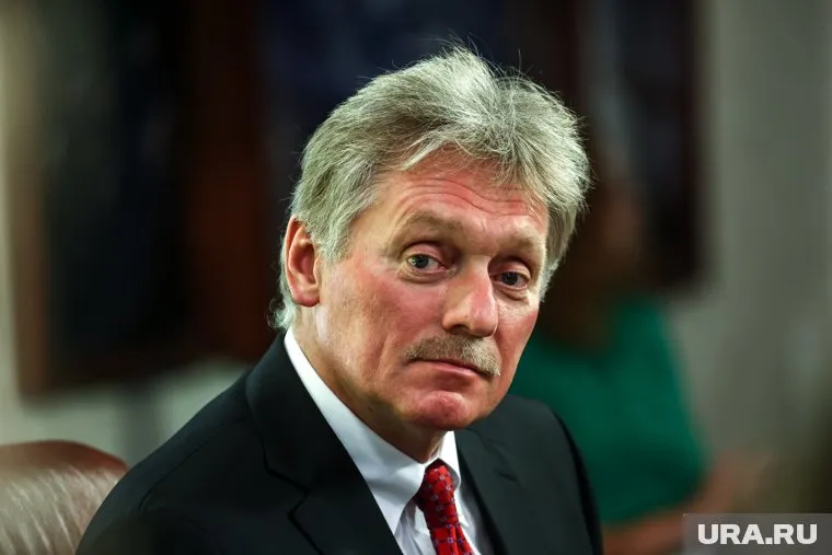 Песков сообщил, что Путин встречался с премьером после прямой линии