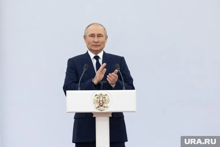 Путин анонсировал внеплановую индексацию выплат