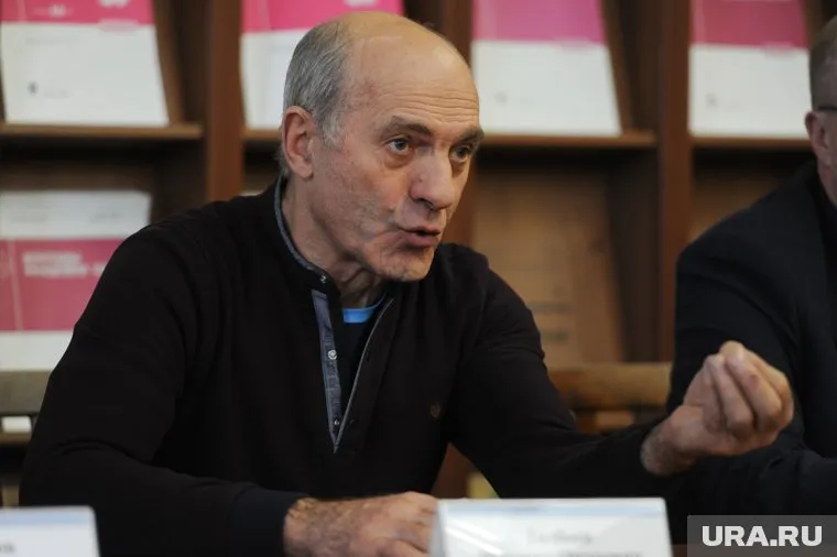 Магомед Толбоев назвал действия экипажа самолета героическими