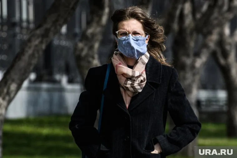 Следить за наличием масок на лицах у жителей региона будут юридические лица