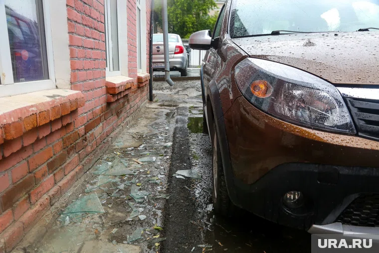 Обломки разлетелись на десятки и сотни метров (архивное фото)