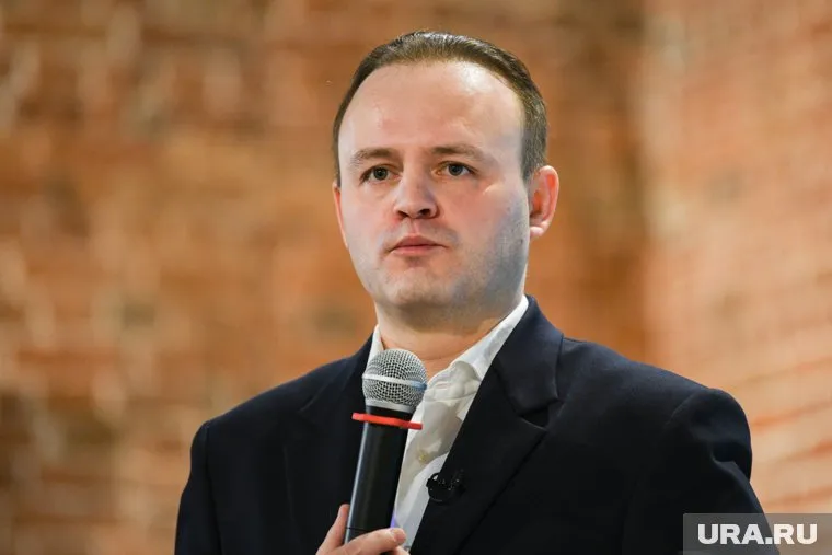 Даванков отметил, что ошибки Маска можно простить