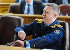 К делу пьяной школьницы, сбившей инспектора ДПС в Челябинске, подключился Следственный комитет