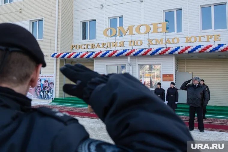 Командующий войсками национальной гвардии РФ по УрФО приехал в ХМАО