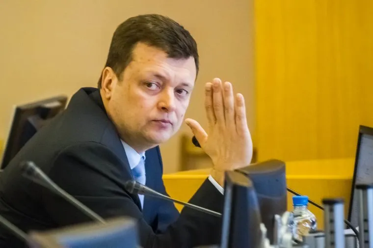 Заседание комитета по бюджету и финансам в Тюменской областной Думе. Тюмень