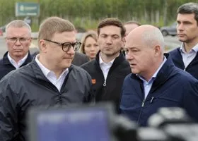 Текслер и Лошкин проверили строительство дороги в новые районы Челябинска