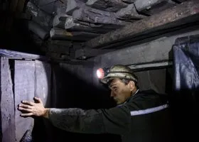 Власти РФ планируют отказаться от угольных шахт