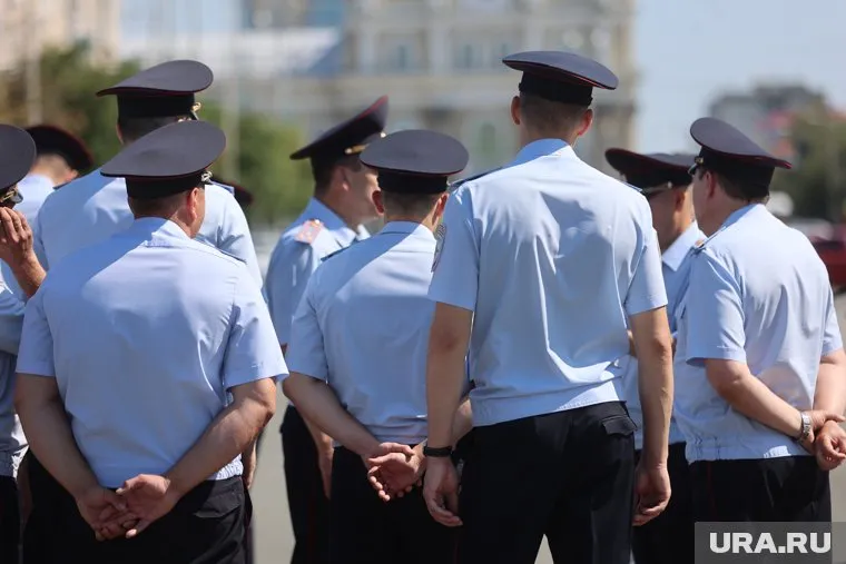 Больше всего в Тобольске нуждаются в охранниках задержанных в ИВС, следователях и участковых