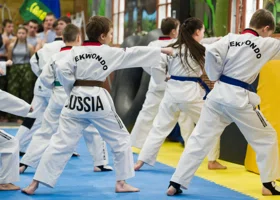 Челябинская тхэквондистка Близнякова завоевала золото на чемпионате Европы