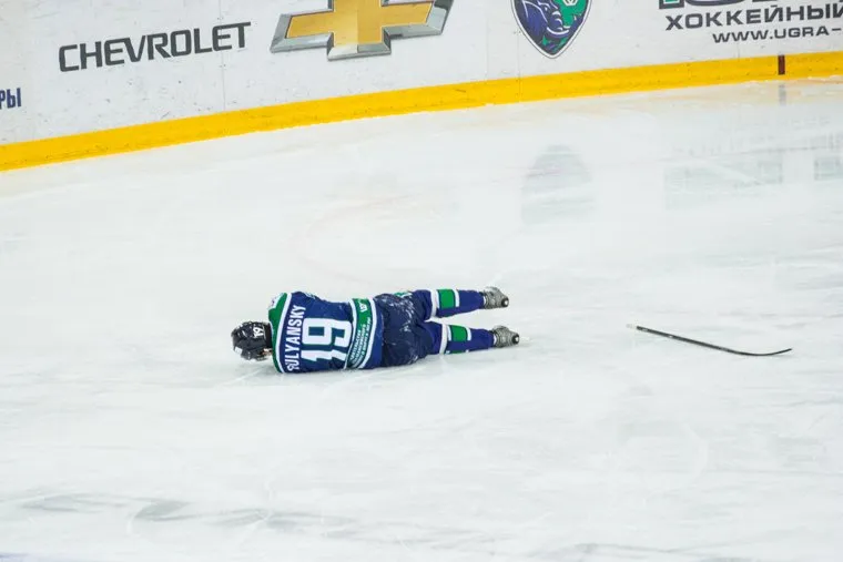 Хоккей Югра-Автомобилист. Ханты -Мансийск., хоккей, хк югра, спортивная травма