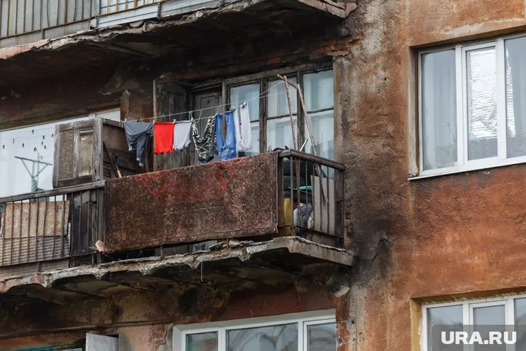 Жители аварийных домов в ЯНАО могут получить сертификаты на покупку жилья в Тюменской области