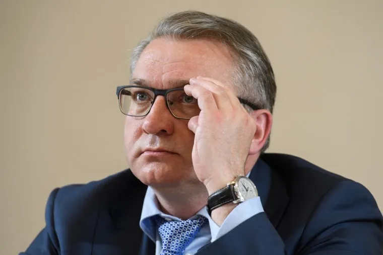 Общественные слушания по внесению изменений в муниципальный устав. Екатеринбург