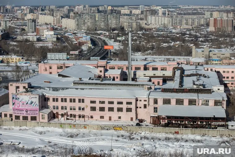 На снос «Уралкабеля» потратят два миллиарда рублей