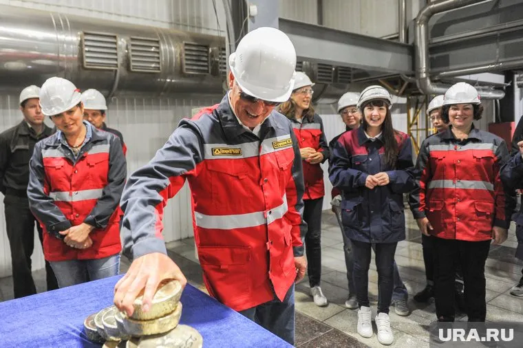 Суд забрал у Струкова "Южуралзолото"