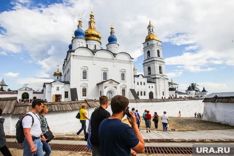 В Тобольске живет меньше 100 тысяч человек. Но власти и ФПГ понимают, что это не просто небольшой город
