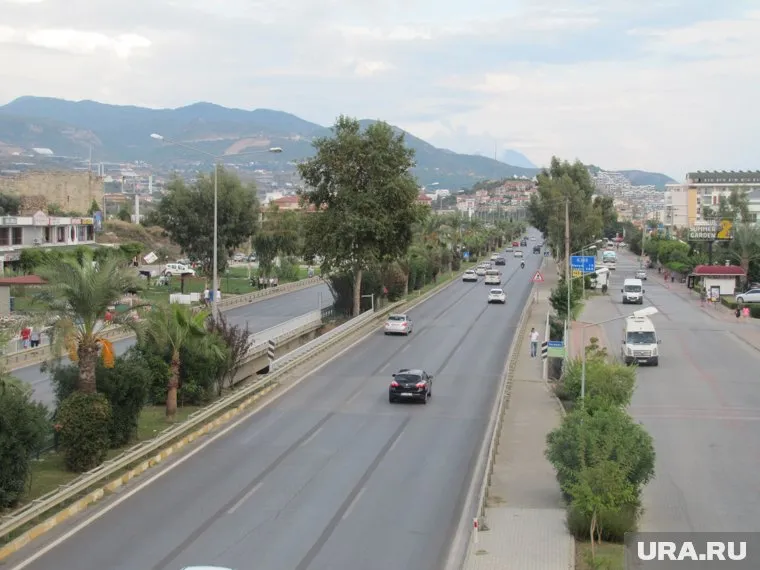 Автобус с российскими туристами попал в ДТП на юге Турции