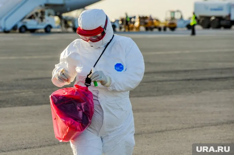 Вопросы с выплатами медикам взял на личный контроль генпрокурор Игорь Краснов