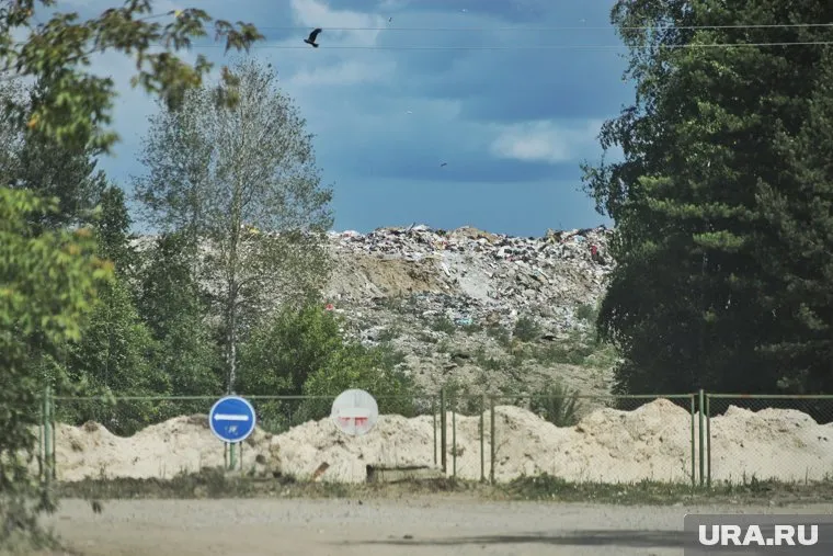 Ядохимикаты на курганском полигоне закапывали без защиты. Все, кто участвовал — получили ожоги