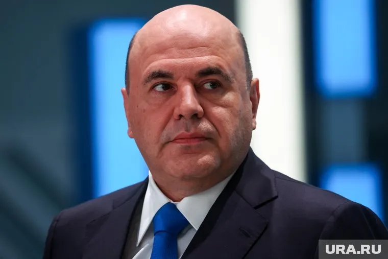 Михаил Мишустин направил средства на жилье нескольким категориям льготников