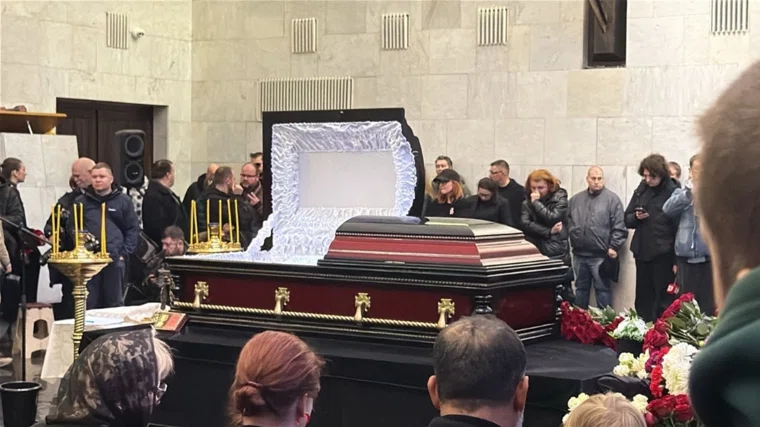 В Москве состоялась церемония прощания с актером Романом Поповым