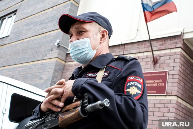 Пожилой тюменец нанес супруге 19 ножевых ранений