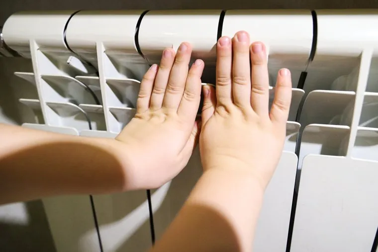 Клипарт на тему отключения, включения отопления. Курган